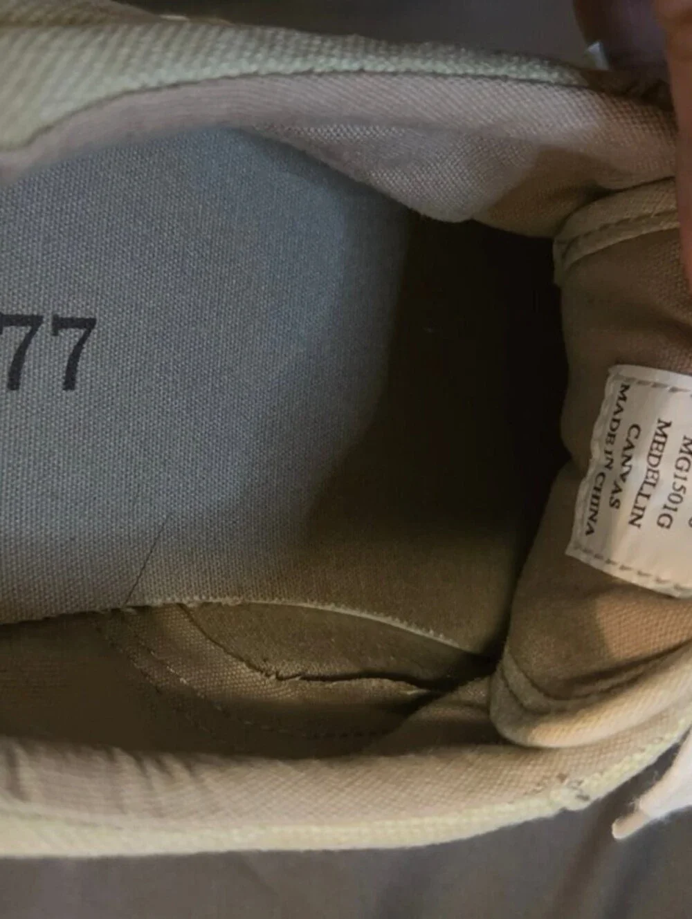 Margaritaville Mens Canvas Medellin Khaki Sneakers sz 10.5